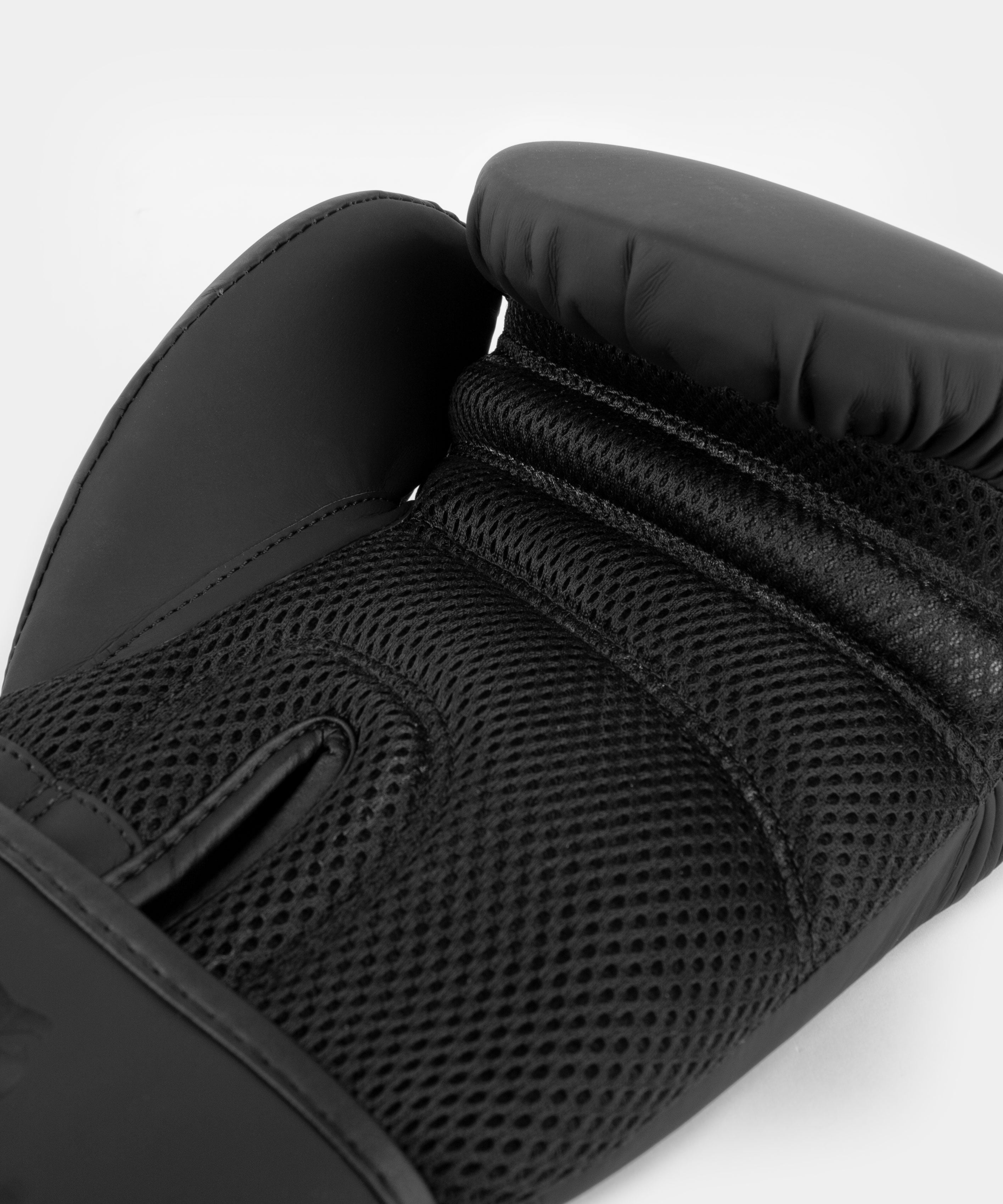 Venum Classic Boxing Gloves - 16oz, Unisex, Synthetic Leather Training Gloves for Boxing, Muay Thai, & Bag Work - Black